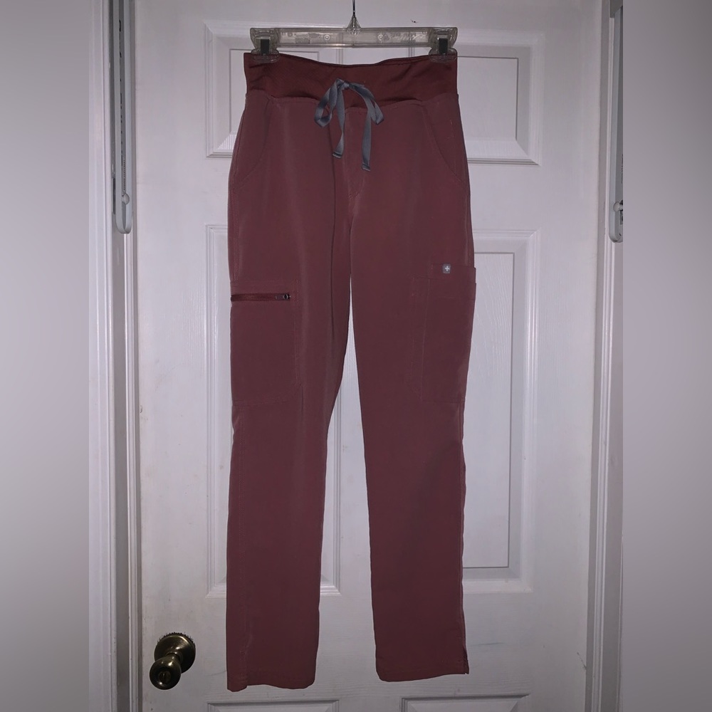 Womens FIGS High Waisted Yola Skinny Scrub Pants- Mauve